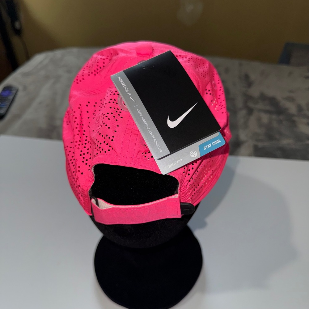 Nike Golf Hat Womens OS Pink Dri-FIT Perforated Adjustable Performance New - Picture 3 of 9